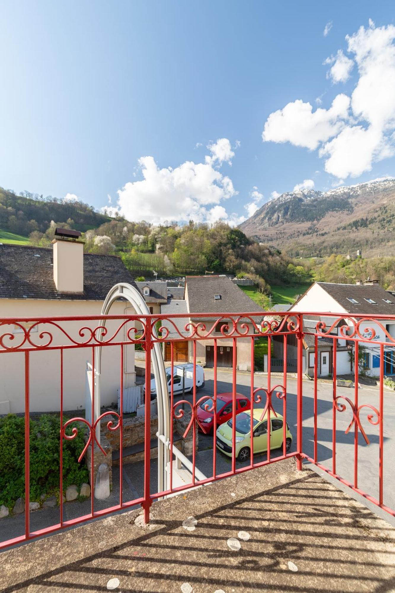 La Petite Maison Des Montagnes Luz-Saint-Sauveur Exterior photo